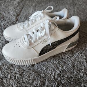 Puma Womens Carina L Snake FS Low Fashion Sneakers Size 6.5 New Without Box